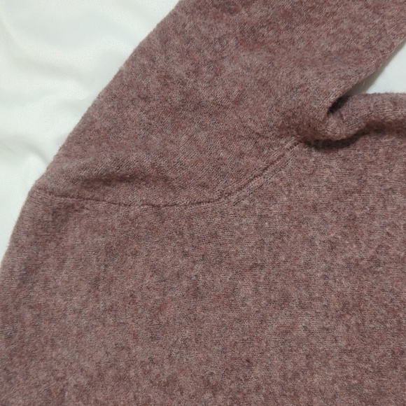 Madewell Kent Cardigan Sweater in Coziest Yarn, Color Heathered Pearl Size XS - Picture 9 of 15